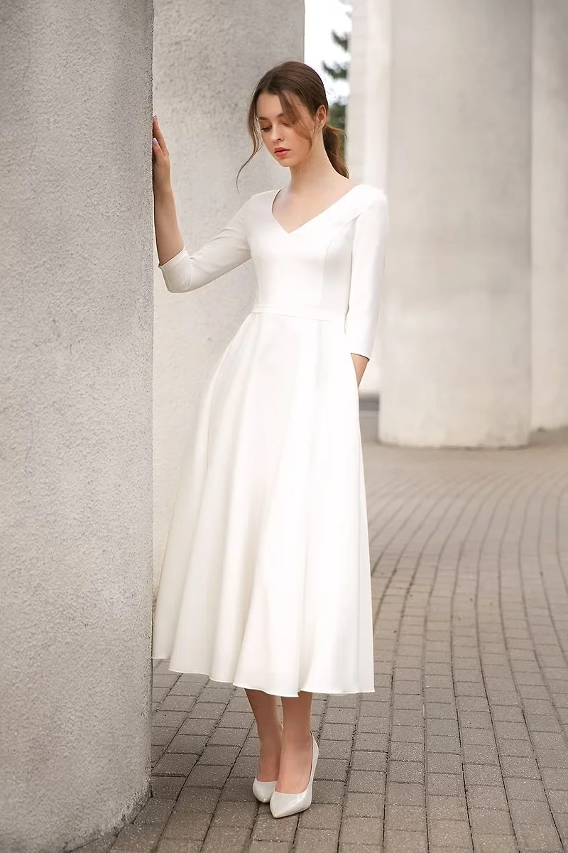 Elegant Satin Adult Size Exquisite Temperament Princess Ball Party Wedding Birthday Formal Wear Events Event Celebrations