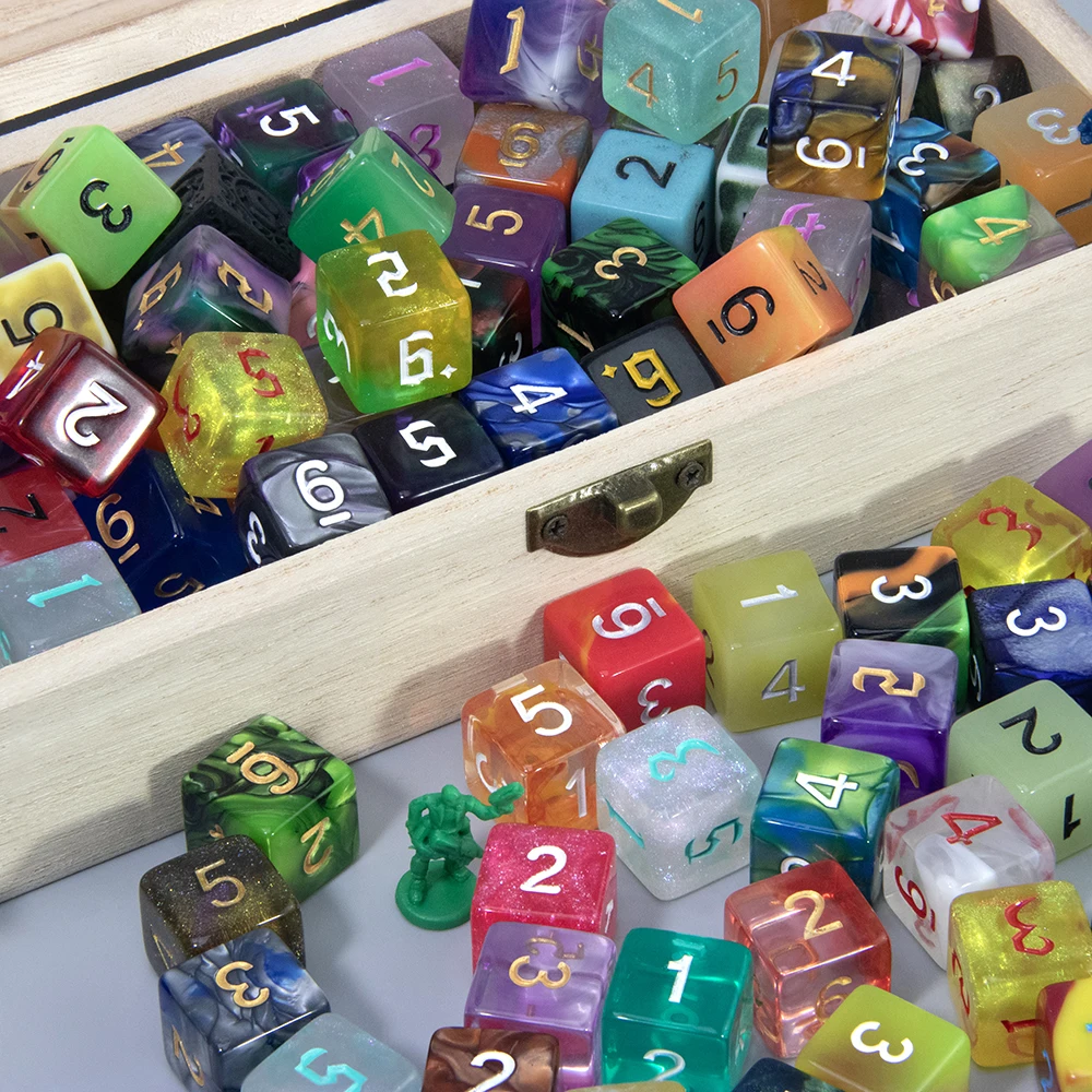 Polyhedral 6 Sided Dice Cube (10/100Pcs) Random Color D6 Dice Set for Board Game and Role Playing Game