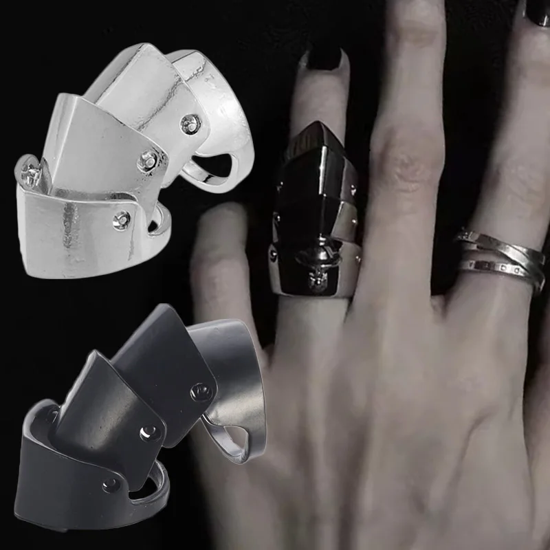 Fashion Anime Peripheral Oosaki Nana Ring Rock Punk Gothic Style Knuckle Finger Ring Movable Cosplay Joint Rings Prop Accessories I573664703