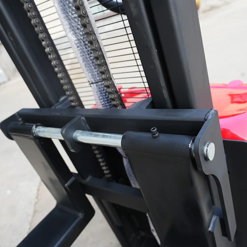 Carrelli Elevatori Elettrici da 1,5 e 2 Tonnellate, Altezza di Sollevamento 2m, 3m, 4m, Stacker Elettrici a Piattaforma - immagine 5