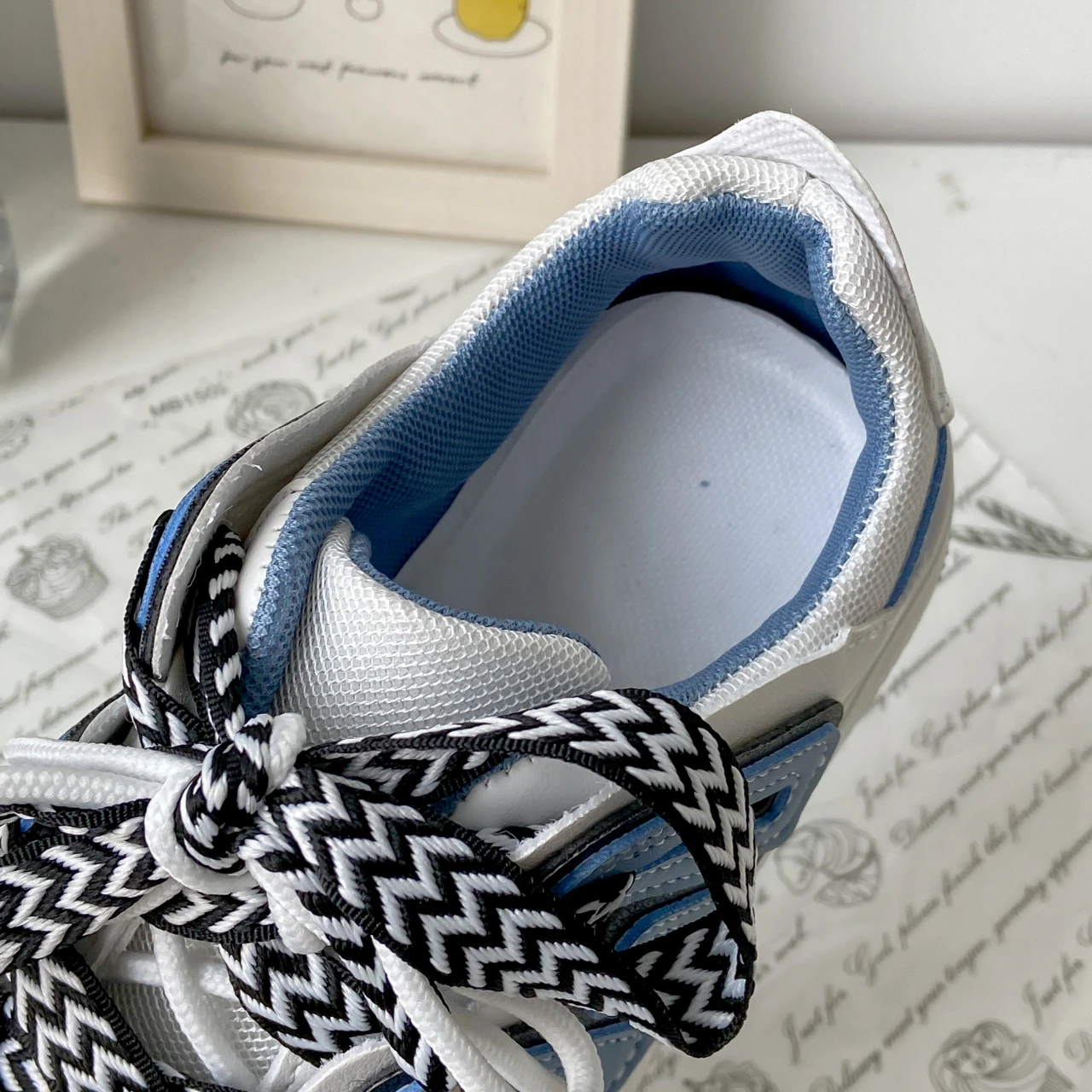 Spring New 2023 Women's Sneakers Haze Blue Love Breathable Students Casual Sports Shoes Women Couple Borads Shoes