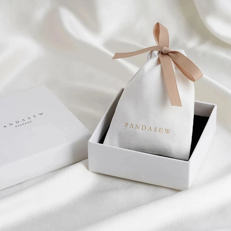 

50pcs 10*10*3.5cm or 9*9*3.5cm Custom Jewelry Paper Box Personalized Logo Small Jewelry Packaging Box Wholesale Lid & Base Card