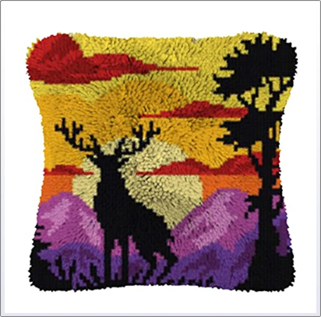 Description Picture 6 of itemAnimals Smyrna Latch Hook Pillow Carpet Embroidery Do-It-Yourself Carpet Cushion Button Package Latch Hook Rug Kits knoopkussen