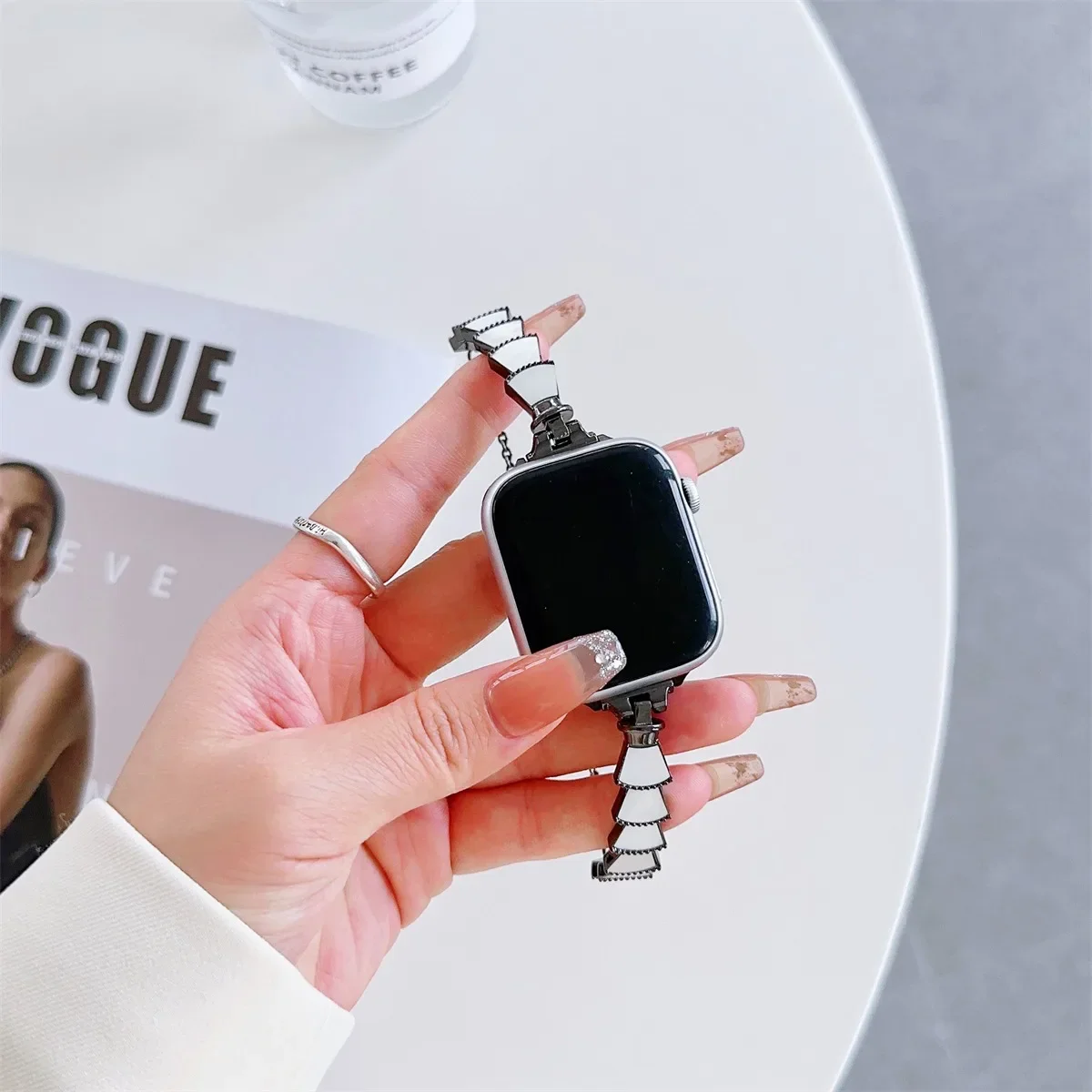 Uhrenarmband für Iwatch 42/44/45/46/49 mm 38/40/41 mm Metall-Mode-Uhrenarmband für Uhrenserie Ultra2 Serie 10/9/8/7/6/5/4/3/2/1_voghion.com