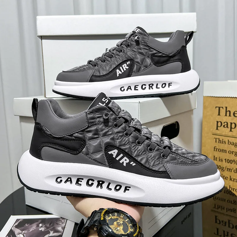 

Men's Casual Thick Soled Sneakers Breathable Shoes Autumn Men's Slip on Walking Flats Shoes Fashion Vulcanized Shoes 2023