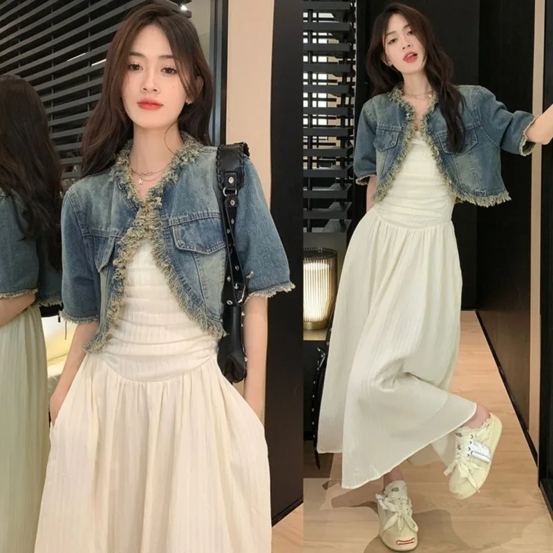 

Женский костюм с коротким джинсовым пиджаком, летний модный уличный костюм из двух предметов, укороченный топ с бахромой и плиссированное платье-труба