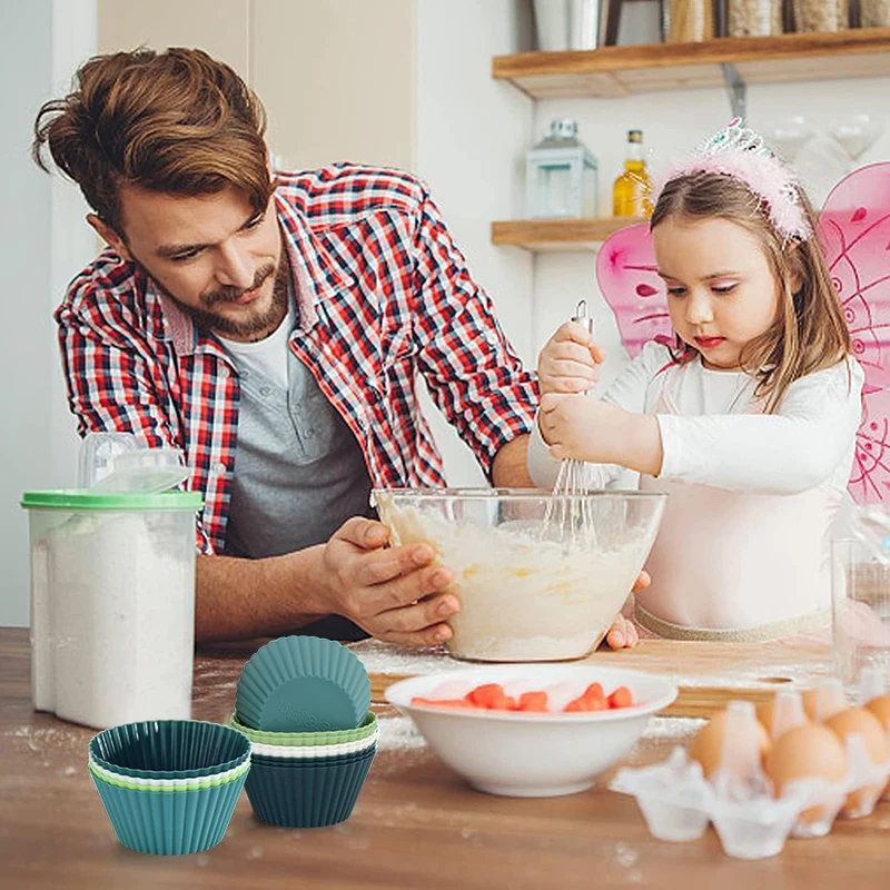 12Pcs Silicone Muffin Cupcake Cup Liners Round Baking Mold Christmas Home Kitchen Supplies Birthday Party Cake Decorating Tools