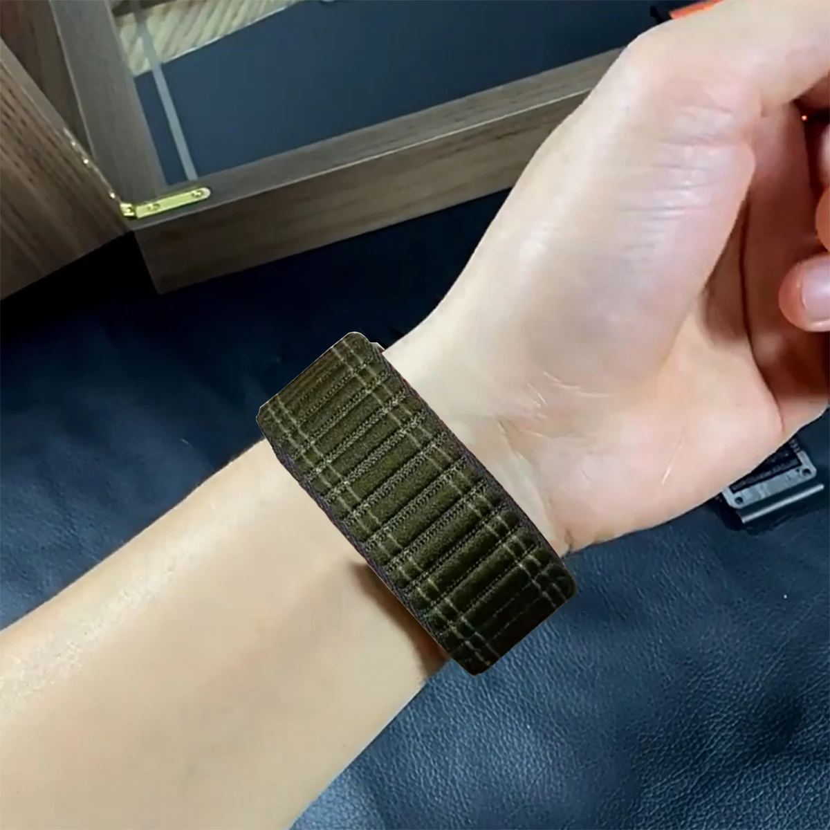 Nylon Velcro Strap 26/22mm - Durable Band Bracelet