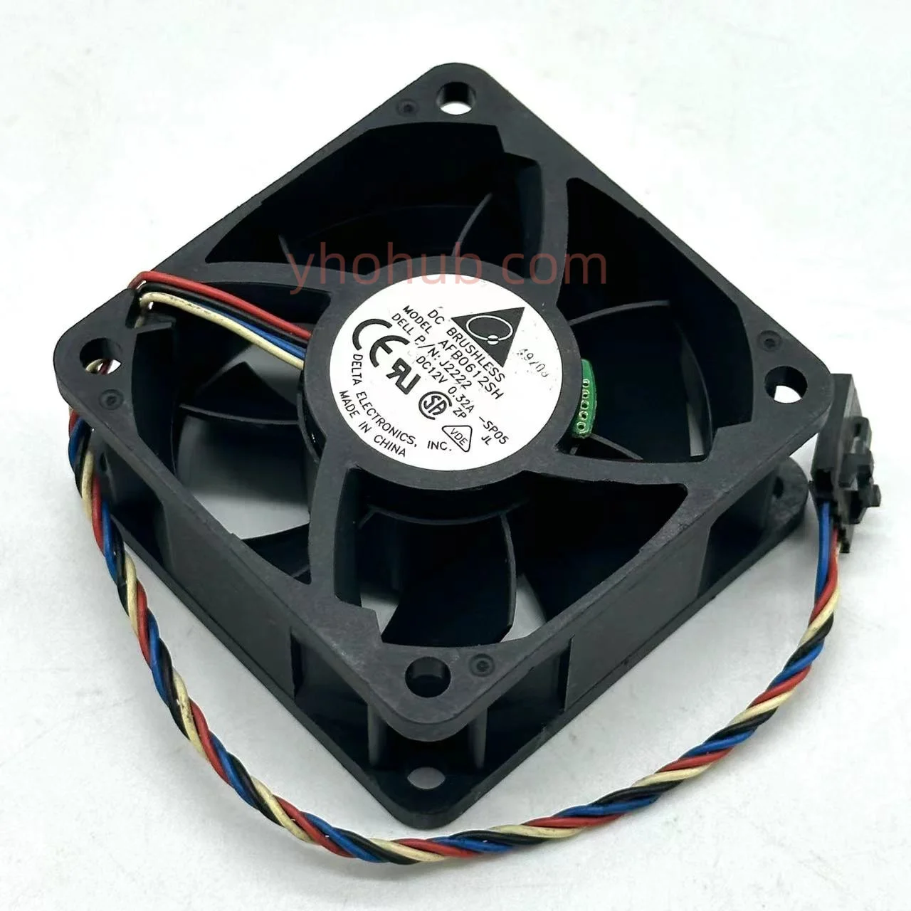 

4-проводной вентилятор охлаждения сервера Delta Electronics AFB0612SH SP05 DC 12 В 0.32A 60x60x25 мм