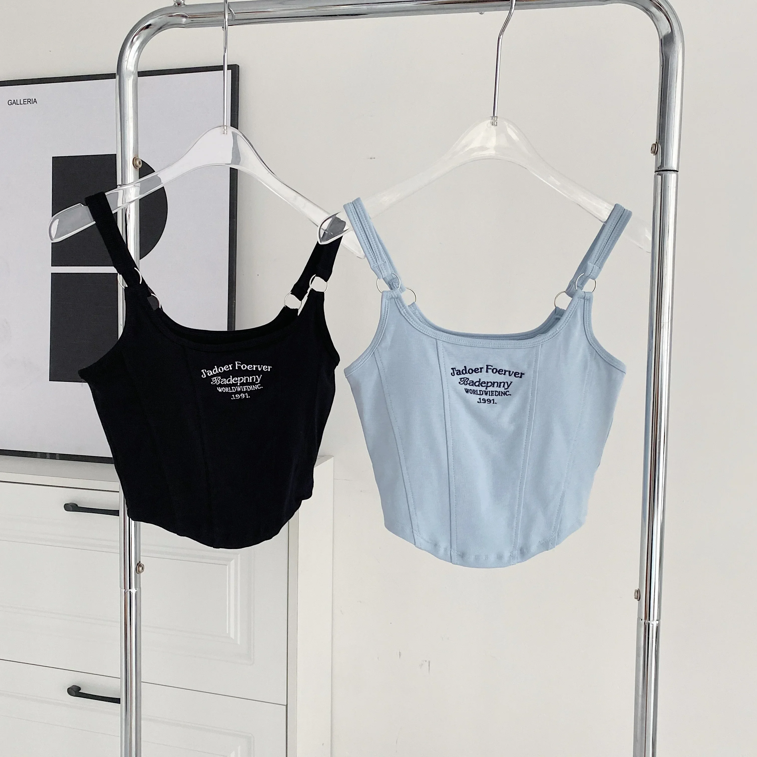 Women Summer Tops Camisole Square Collar Tank Top Y2k Sleeveless Crop Tops Pad Fashion Vest Embroidery Letter