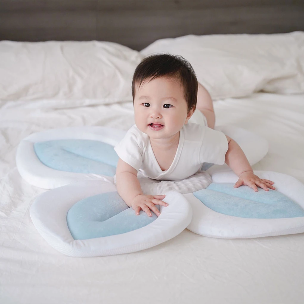 Comfortable Flower-Shaped Baby Bath Mat, Soft Non-Slip Bath
