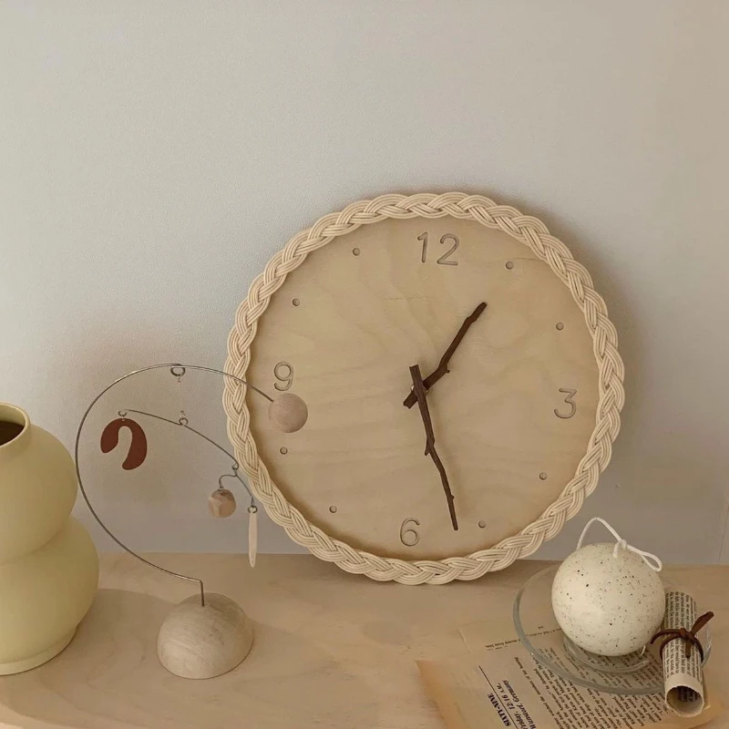 

Wood Silent Wall Clock Creative Rattan Art Living Room Clock Literary Artistic Simple Personality Modern Design Home Decoration
