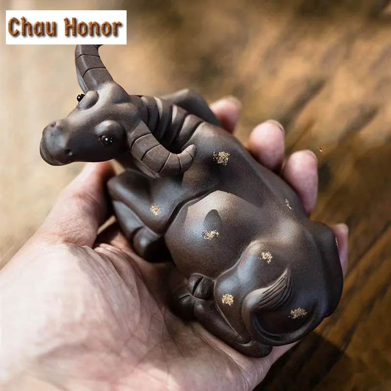 Yixing Purple Clay Tea pet Lucky Buffalo Statue Tea Figurine Ornaments Handmade Sculpture Crafts Home Tea Set Decoration Art