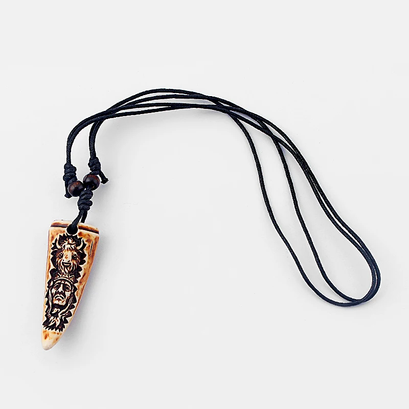 12pcs/lot Portrait Totem Wolf Tooth Pendant Necklace Immitation Yak Bone Resin Charms Necklaces Unisex Fashion Jewelry Choker