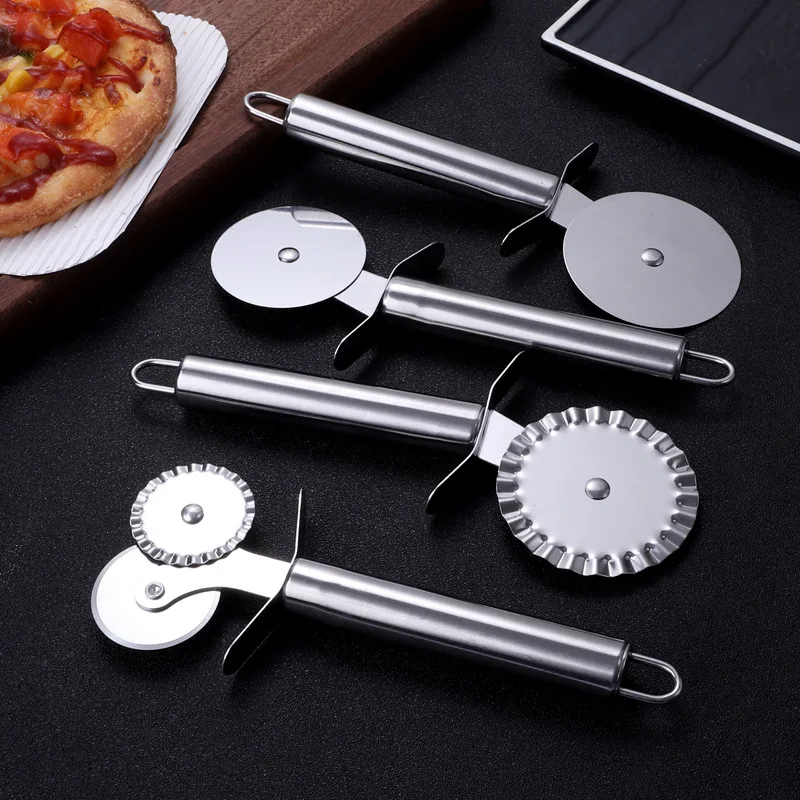 Description Picture 2 of itemPizza Roller Cutter Stainless Steel Pizza Knife Shovel Cake Crepes Multifunction Round Wave Cutter Wheels Hob Pizza Baking Tools