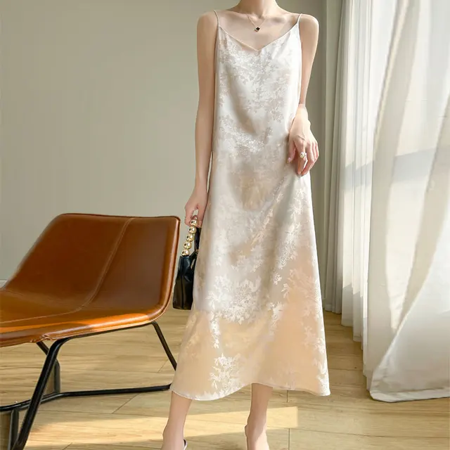 Women's thin summer essential silk material skin-friendly hundred temperament vest dress 2026 new