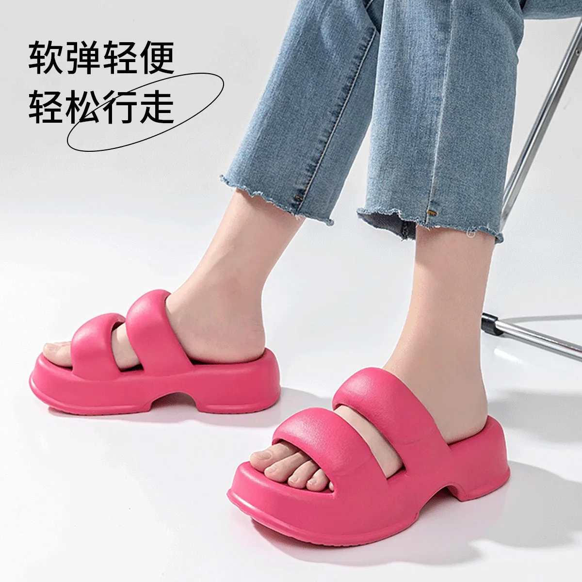 Thick Sole Slippers for Women Summer Outwear 2023 New Comfortable Anti Slip Hot Selling Seaside Beach Elevated Sandals for Women