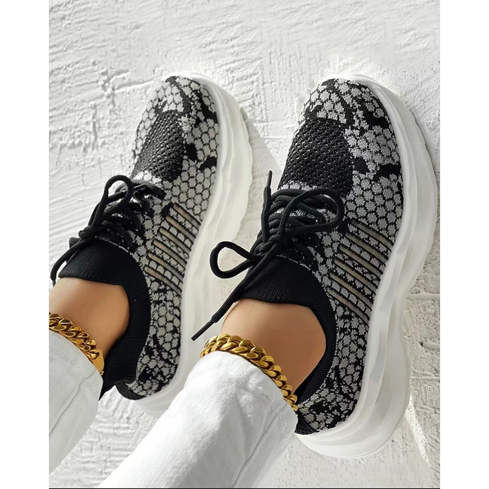 Chaussures Femme Colorblock Laced Knitted Summer Sneakers Woman Breathable Casual Shoes Round Toe Lady Running Shoes Sporty Shoe