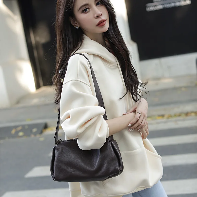New Simple Shoulder Handbag Women's Genuine Leather Crossbody Bag Real Cowhide Ladies Bag Versatile Casual Small Bag Pillow Bag
