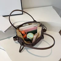 18377-26418d.jpg Large Capacity Commuter Handbag