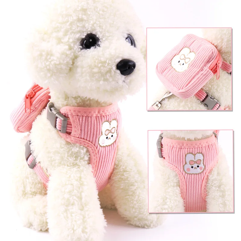 

2022 Pattern Dog Leash Bag Functional Pet Cat Collar Harness Set Snack Bag Embroidery Small Medium Dogs Vest Outdoor Walking