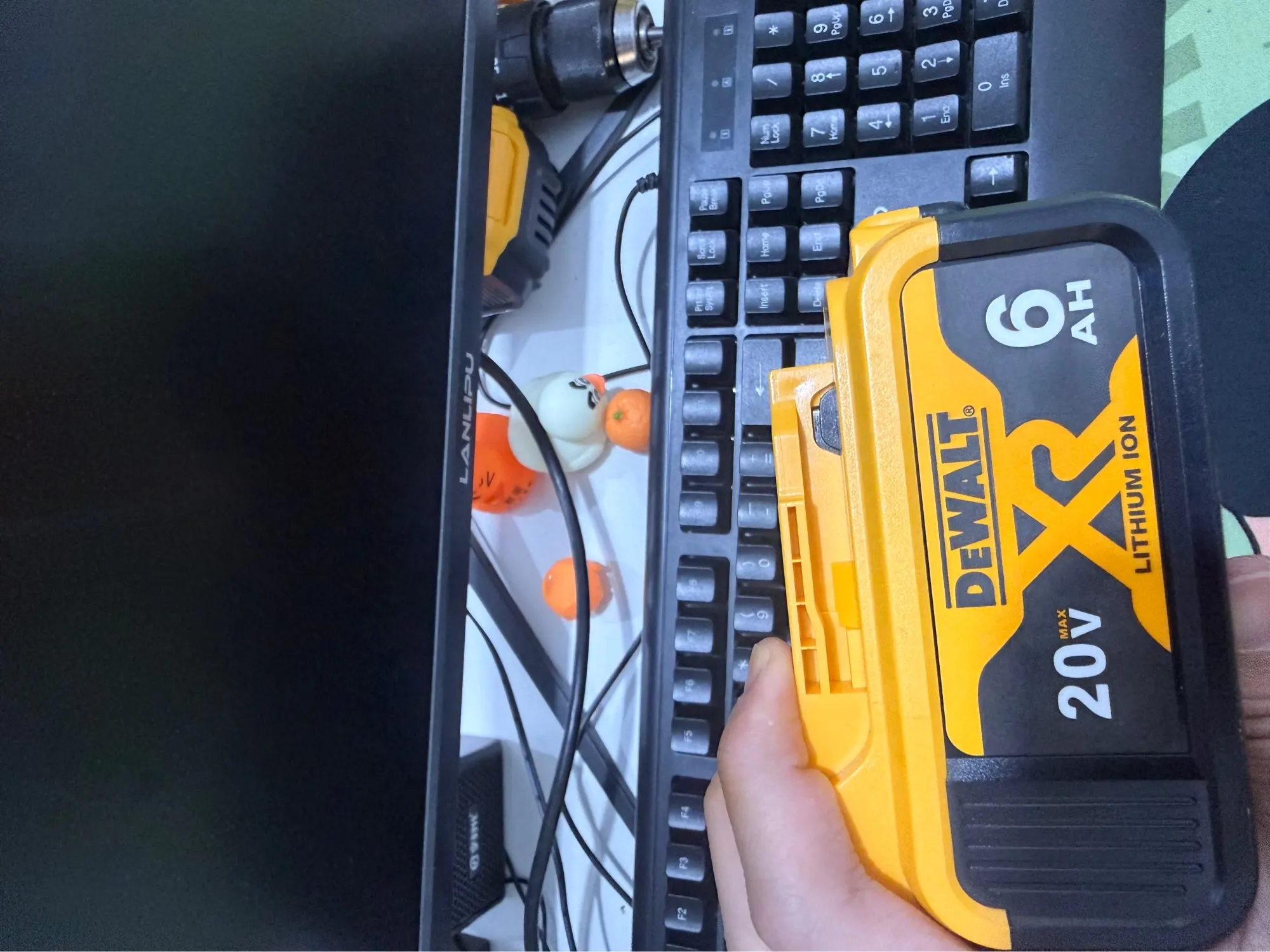 Original DeWalt 6Ah/5Ah 20V battery replaceable DCD887 DCD805 DCF860 Dcd796 DCG406 DCF880 DCF512 DCD805 power tools battery photo review