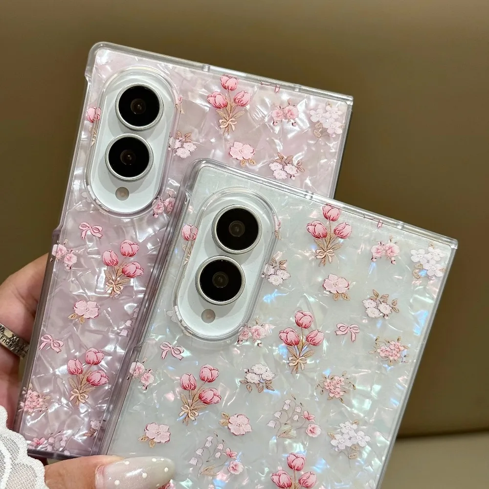 Luxury Floral Tulip Leaf Case with Colorful Shell Pattern