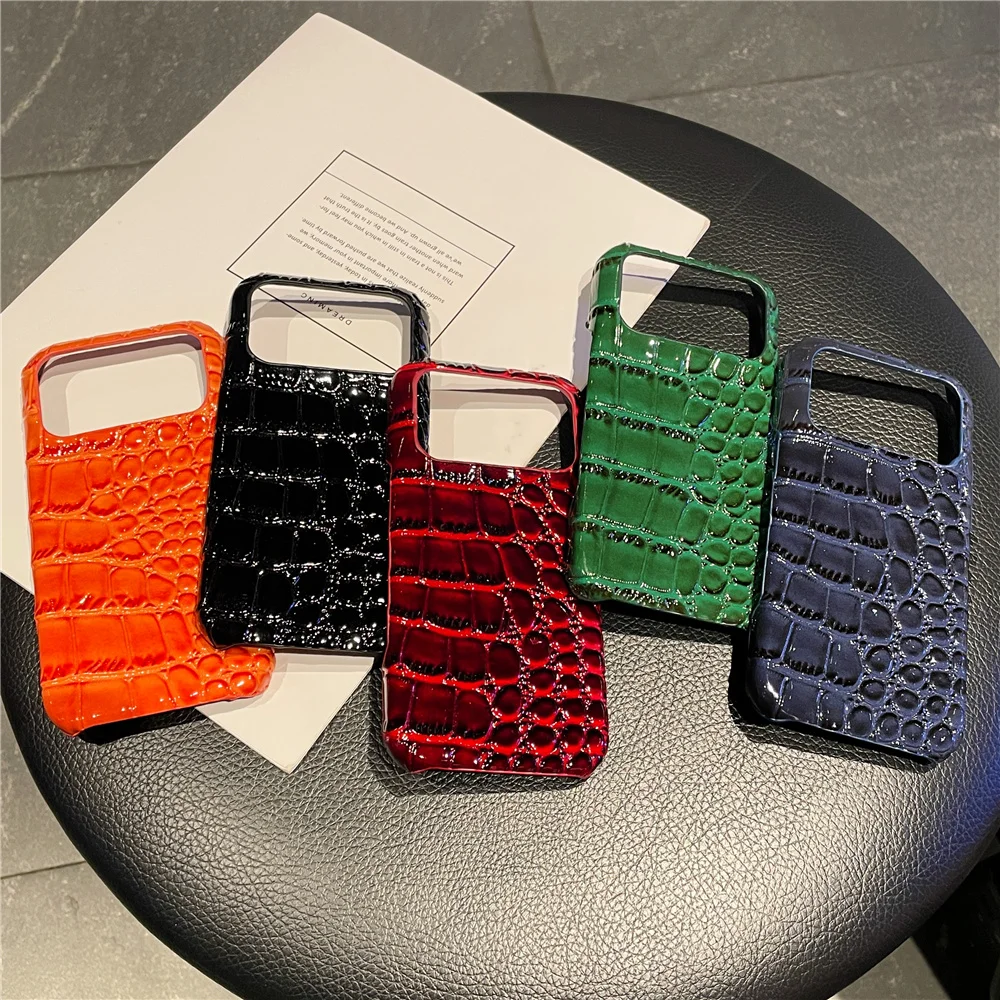 รูปสินค้า เคส iPhone 17 Pro PU ลายจระเข้ หรูหรา ครึ่งหุ้ม
