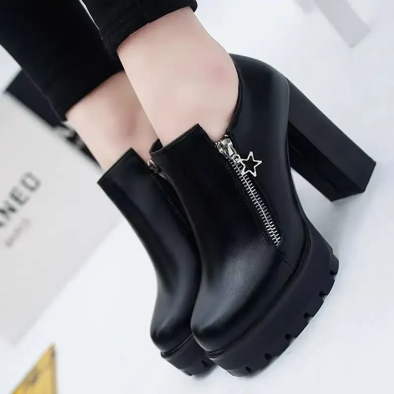 【追跡あり・関税込み】ALDO ハイブーツ  ブロックヒール WHITE'S BOOTS Classic Work Boot C461 Last BLACK クロム