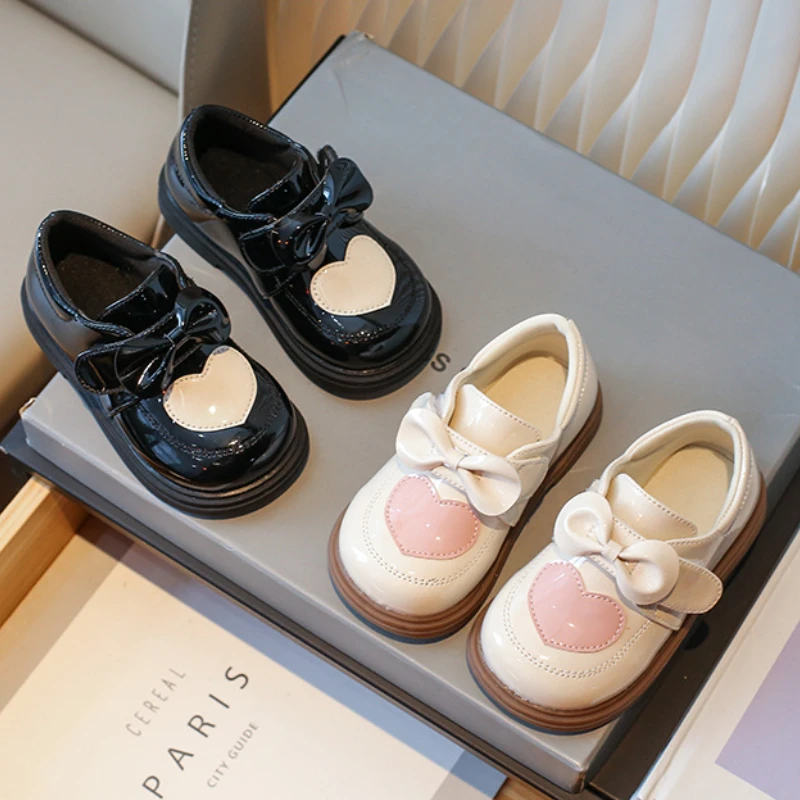 Girls Bowknot Princess Shoes 2024 New Spring Soft Bottom Children Baby Leather Shoes Kids Cute Heart Shape Single Shoes Toddler 4