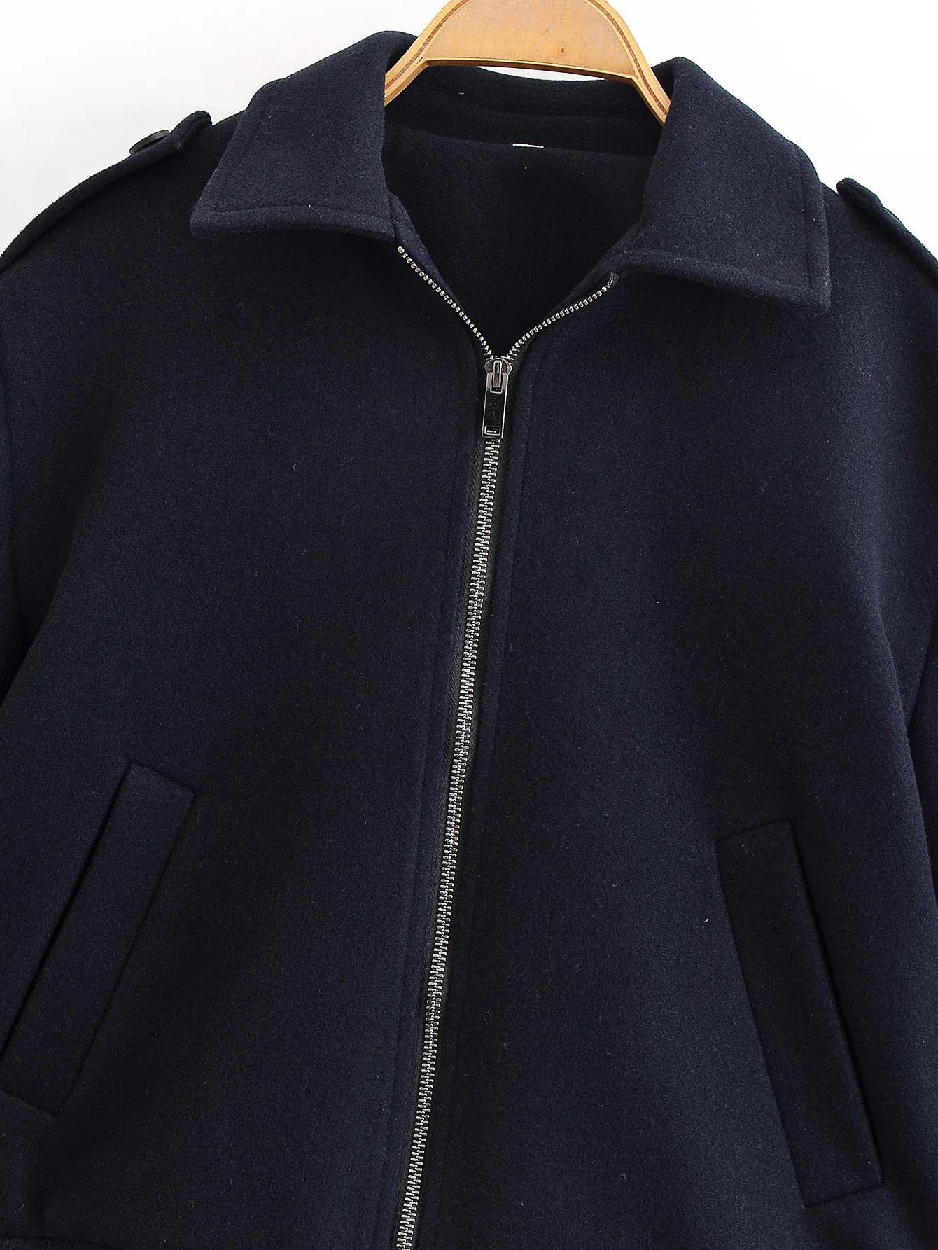 Women Wool Jacket Autumn Winter Lady Turn-Down Collar Long Sleeve Zipper Outerwears Female Daily Leisure Commuting Loose Coat