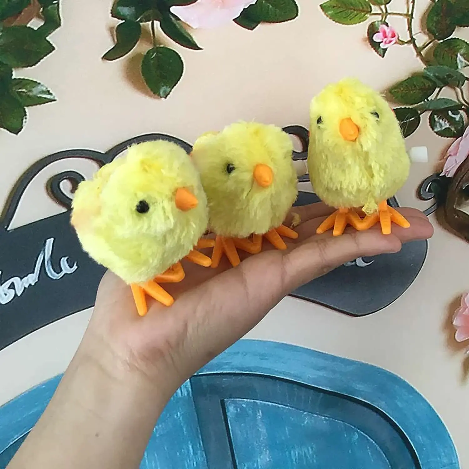 5pcs Novelty Jumping Chicken Easter Wind Up Chick Toys Gag Plush Baby Chicks Toys Favors Supplies Props Gift for Kids Boys Girls jumping chicken toy