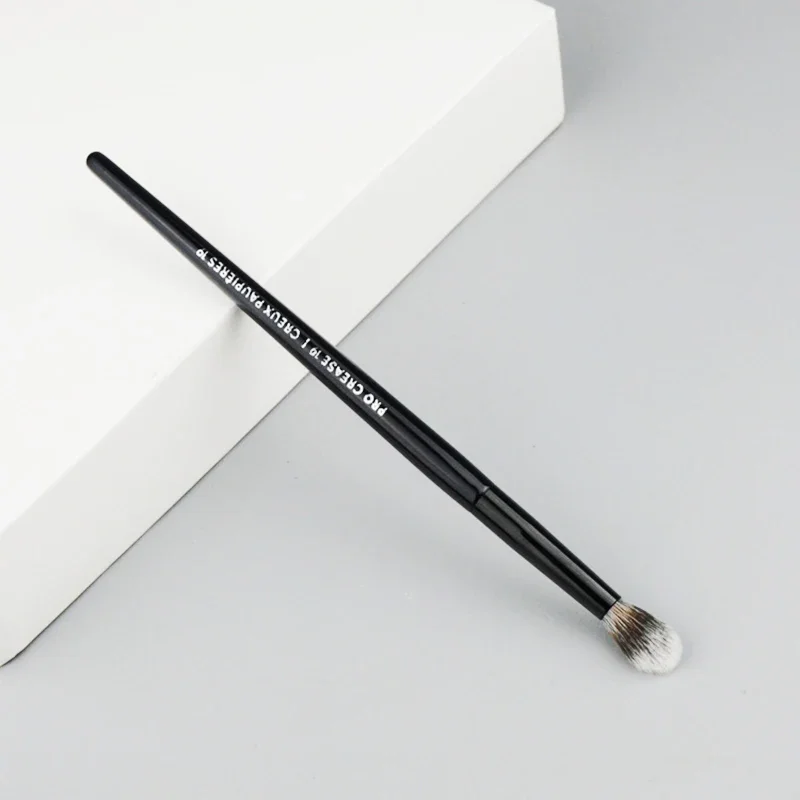Description Picture 2 of itemPro Eye Crease Shadow Brush Eye Lid Hollow Shading Blending Makeup Brush Cosmetics Tool