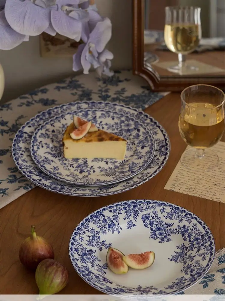 European Style Vintage Blue and White Ceramic Dessert Plate Pasta - Main Image