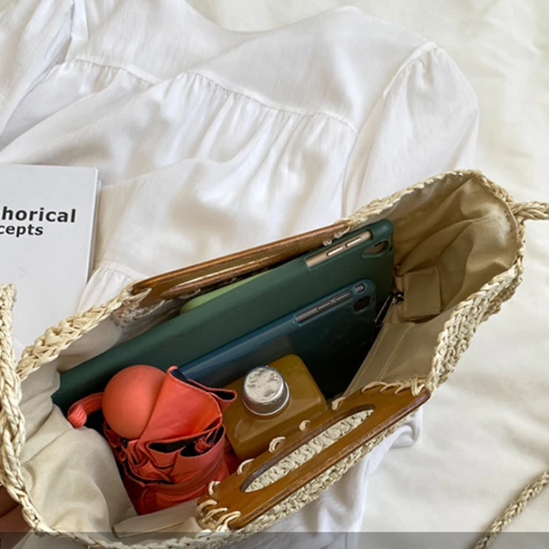 Handmade Bohemian Straw Large Capacity Handbags for Women Travel Shopper Totes Woven Straw Beach Bag Summer Female Crossbody Bag