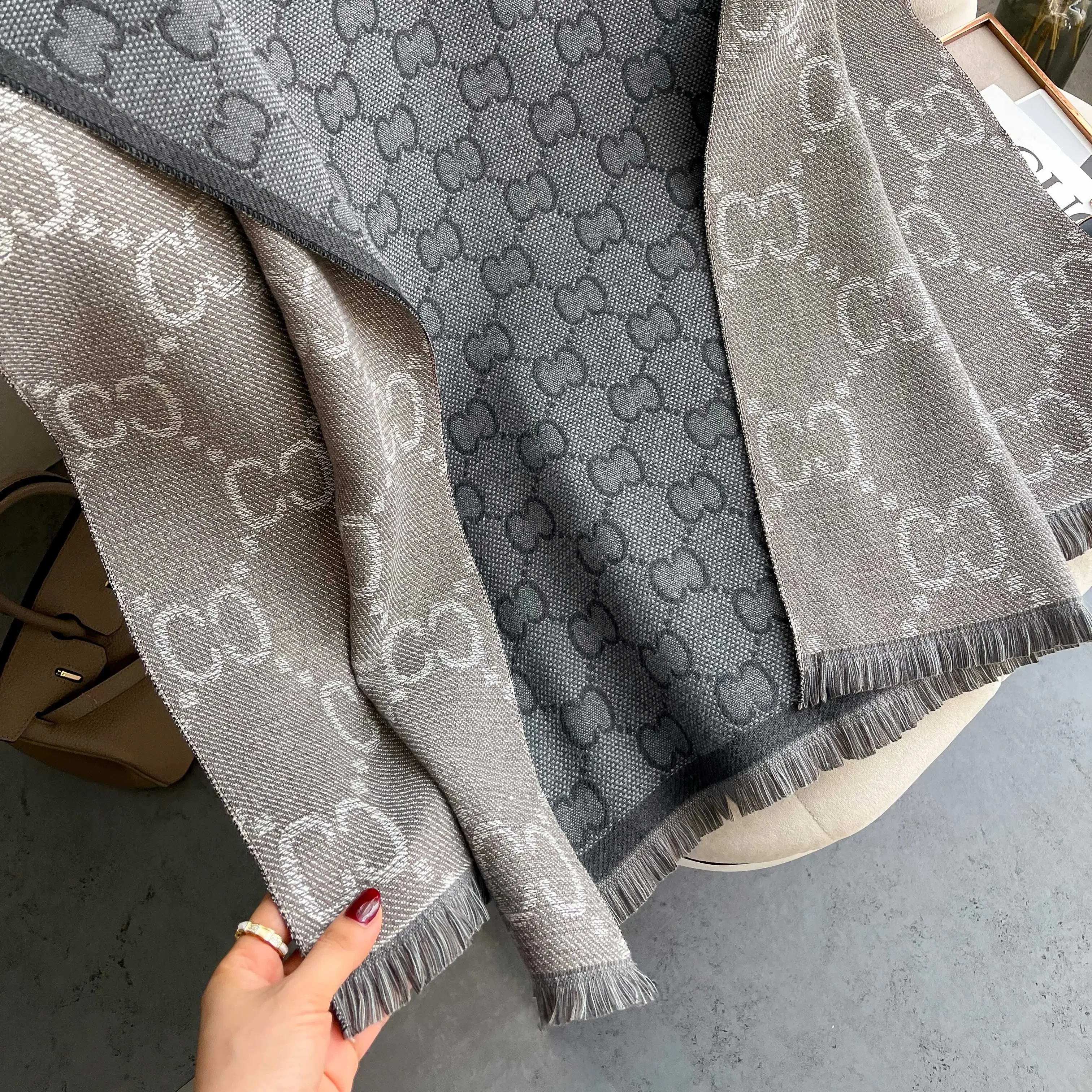 Women Winter Cashmere Wraps Scarf Luxury Design Pashmina Thick Shawl Blanket Travel Poncho Stoles