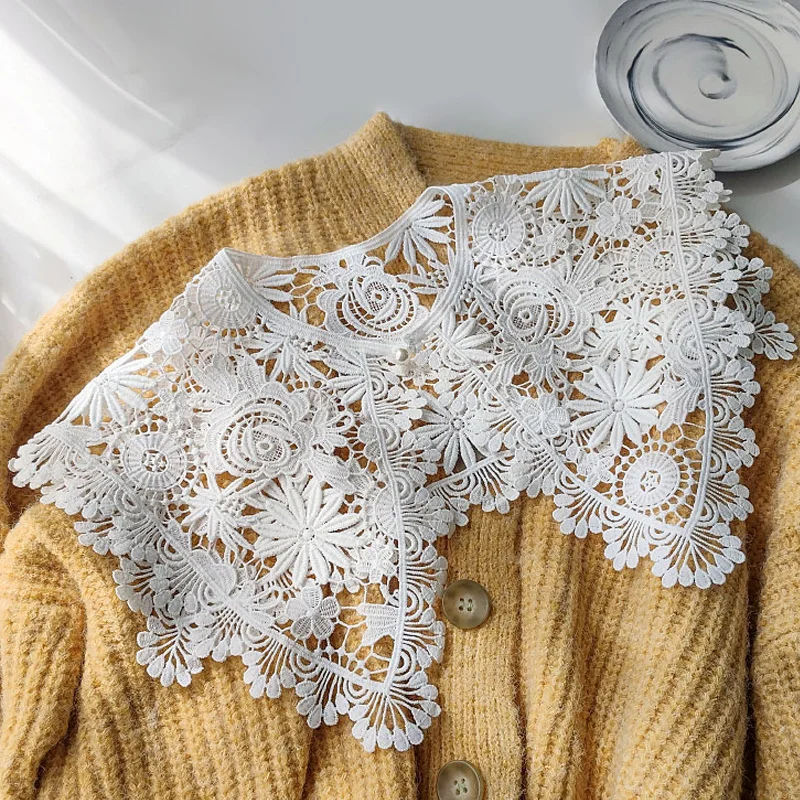 

Decorative Embroidered Fake Collar European And American Style New White Shawl Doll Fake Collar Female Shirt False Collar