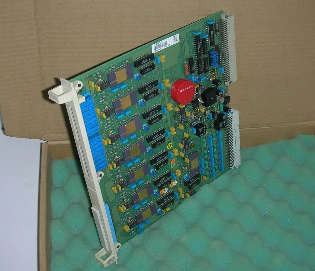 

1 шт. Новый ABB DSAO120 /57120001-EY/ DSAO-120