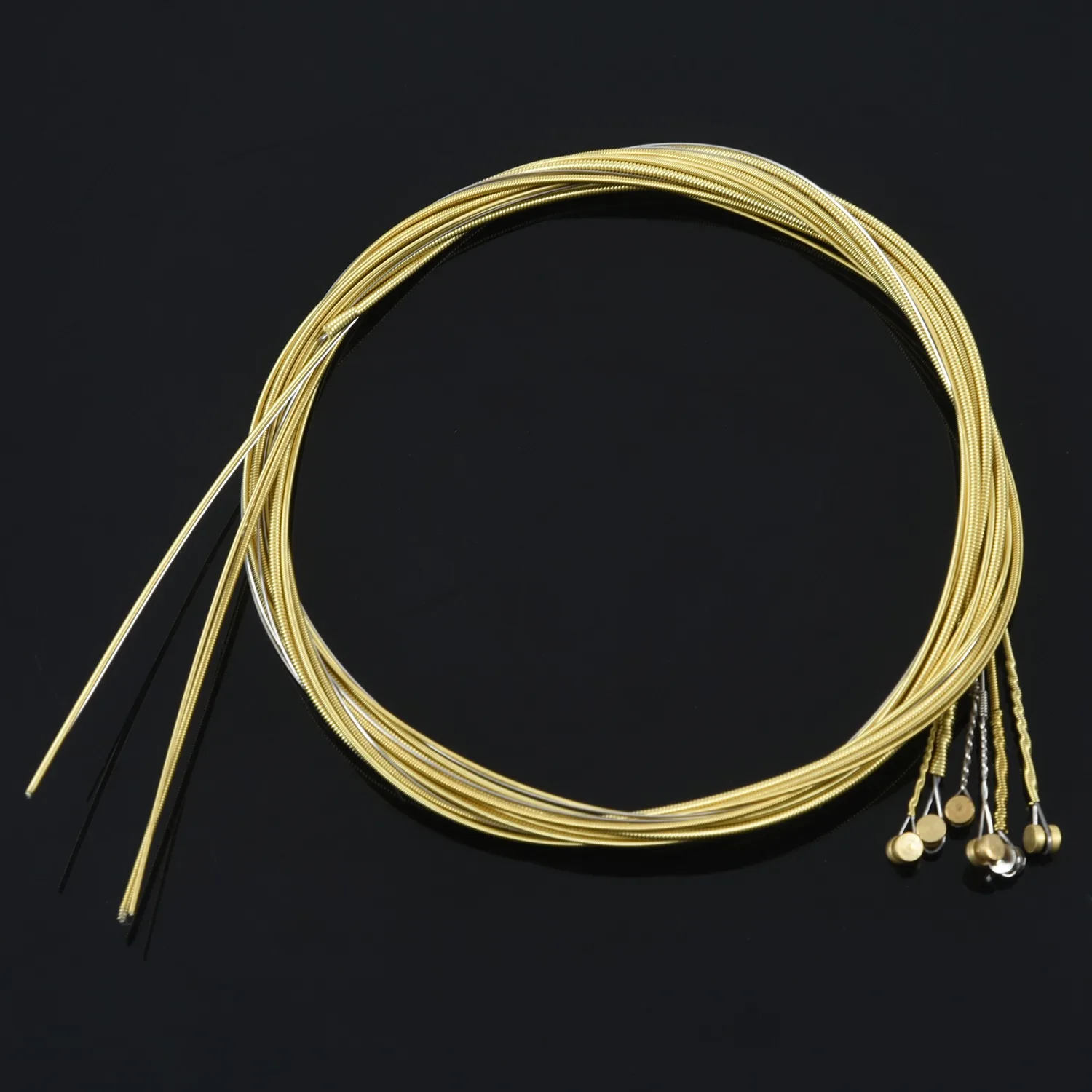 Нейлоновые струны с бобышками. Лучшие металлические струны для акустической гитары. Латунные струны. Как выглядит третья металлическая струна. Лучшие металлические струны для акустической гитары.