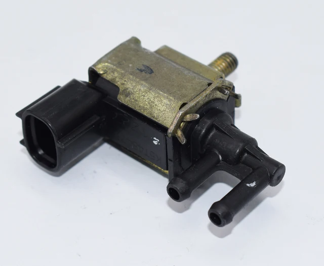 Mitsubishi Pajero V20 Magnetventil Unterdruckventil Selenoid Valve  084600-7230