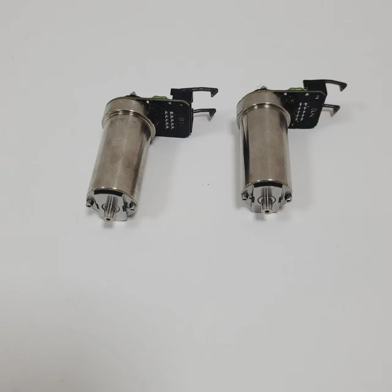 トイガン D5K071 CAMBRIDGE Tech 6230M Galvanometer 6240H Cambridge Technology (Galvanometer Scanner) | ArtisanTG