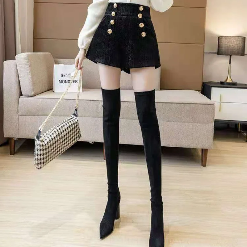 Autumn Winter New High Waist Button Shorts All-match Zipper Patchwork Black A-line Shorts Elegant Fashion Women Clothing