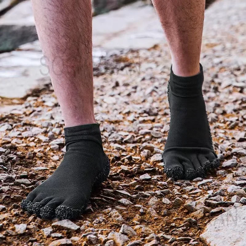 Lightweight Five Finger Fitness Shoes Indoor Yoga Socks Sand Shoes Beach Men's Sports Trekking