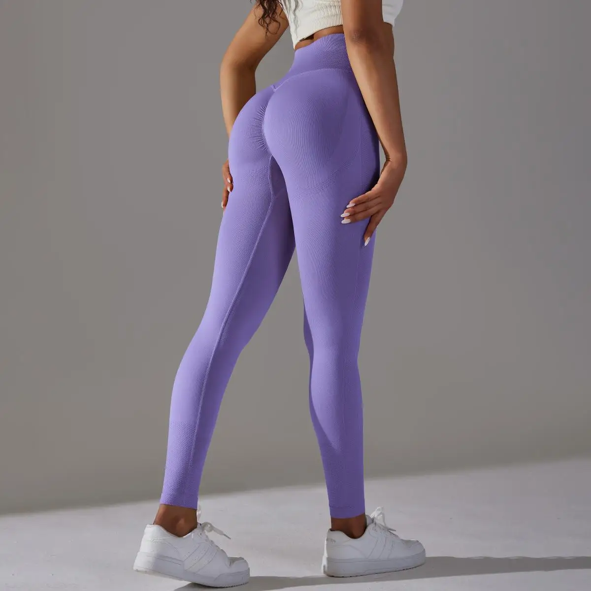 

New 20 colors Seamless High Waisted Hip Lifting Yoga Pants Fitness Female Leggings Gym Runing Push up Sports Ventilate Legging