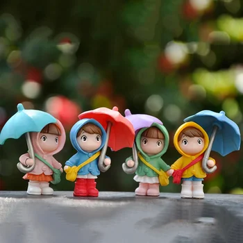 4PCS Cute Umbrella Couple Car Interior Decoration Action Figures Auto Rearview Mirror Dashboard Ornaments for Car Accessories 1