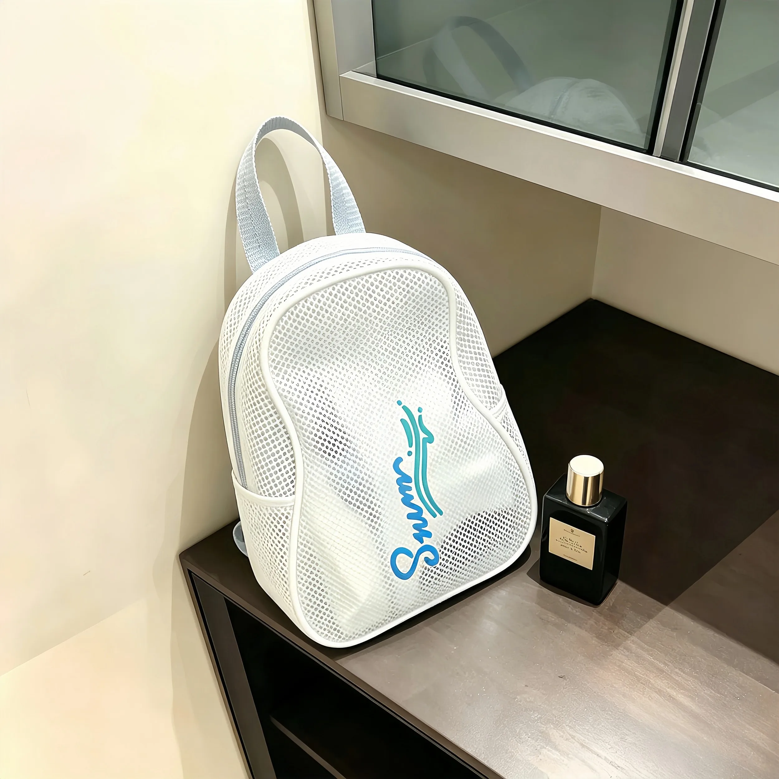 새로운 대용량 수영 가방 습식 및 건식 분리 목욕 가방 여름 방수 휴대용 피트니스 핸드백 보관 주최자