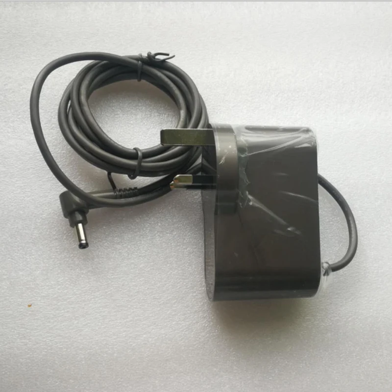 Adapter For Dyson V10 V11 Vacuum Cleaner Charger 30.45V 1.1A Vacuum