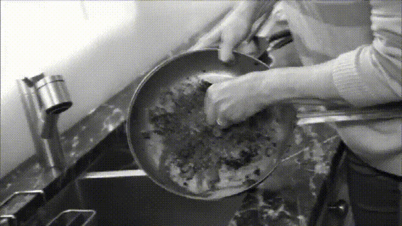 Dormitory Mini Electric Skillet NonStick Breakfast Machine Fry Eggs Flapjack Pan