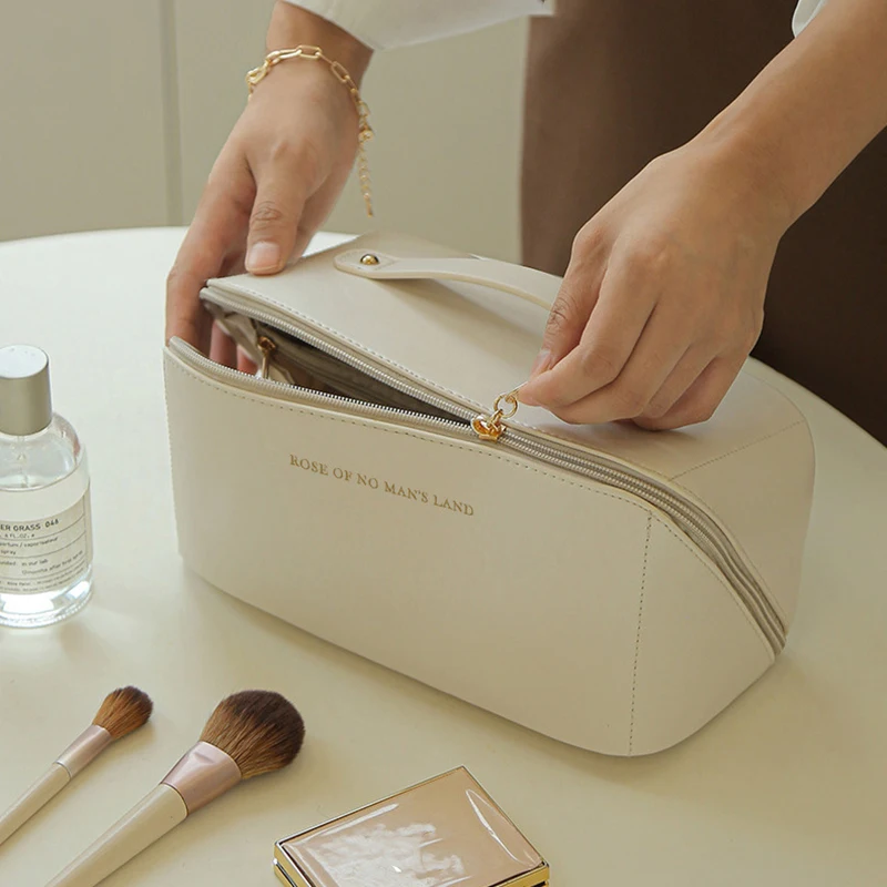 Borse cosmetiche per le donne elegante borsa per il trucco in pelle PU articoli da toeletta da viaggio Organizer per riporre gli oggetti borsa per il trucco a mano coreana