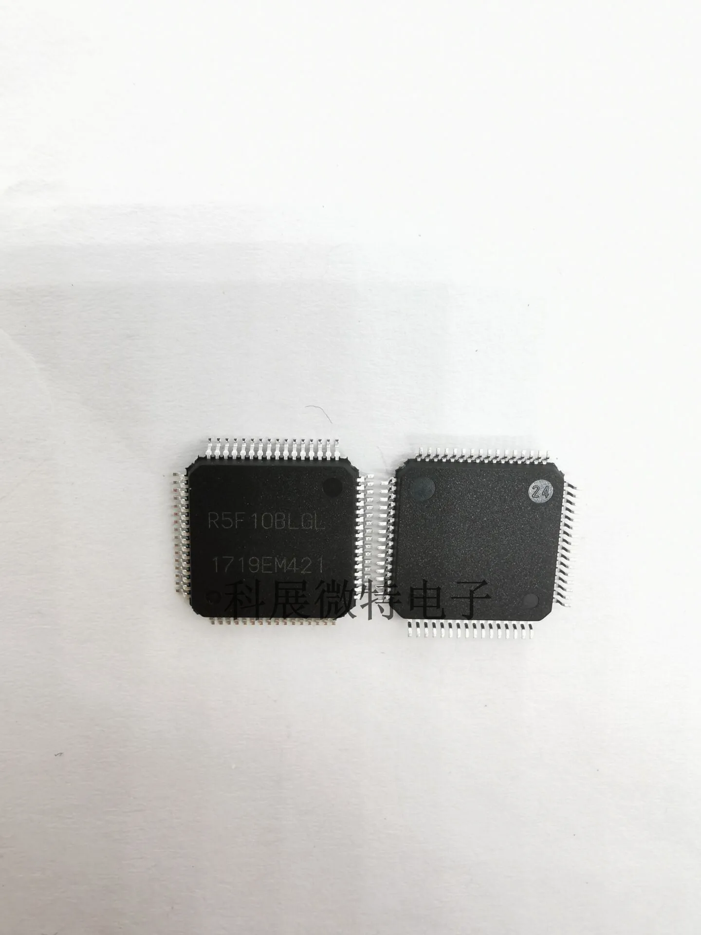 

Оригинальный Новый встроенный чип R5F10BLGLFB R5F10BLGL